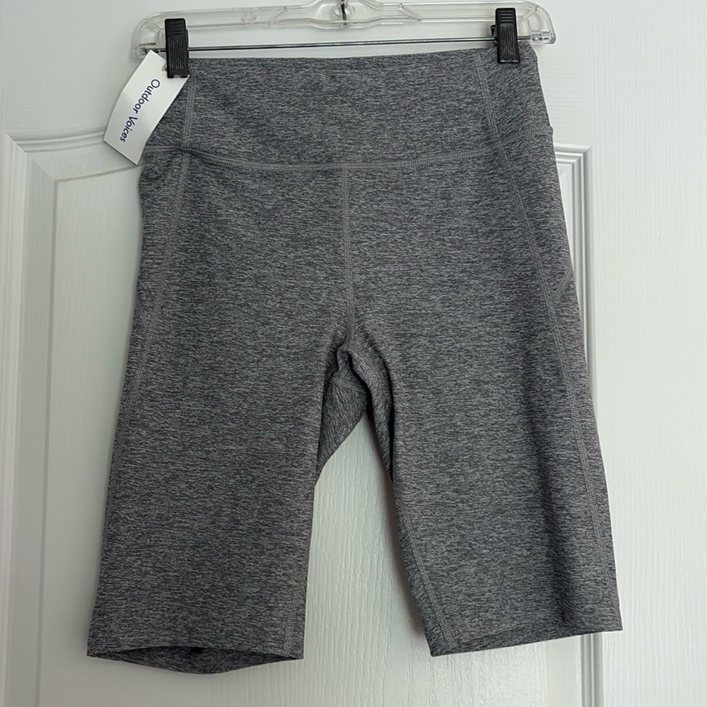 NWT Outdoor Voices Grey Warm Up 10” Shorts Size Small